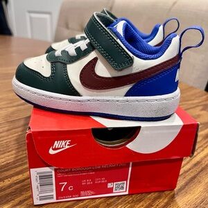Nike Kids Sneakers - Green, Blue, and White